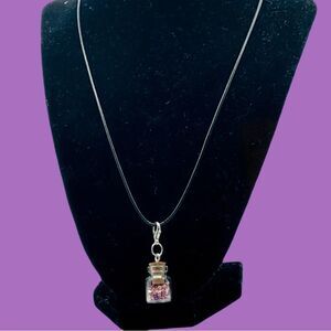 NWT REAL MINI CRUSHED CRYSTALS PENDANT W/CLASP 15” NECKLACE SPRING INTO SUMMER